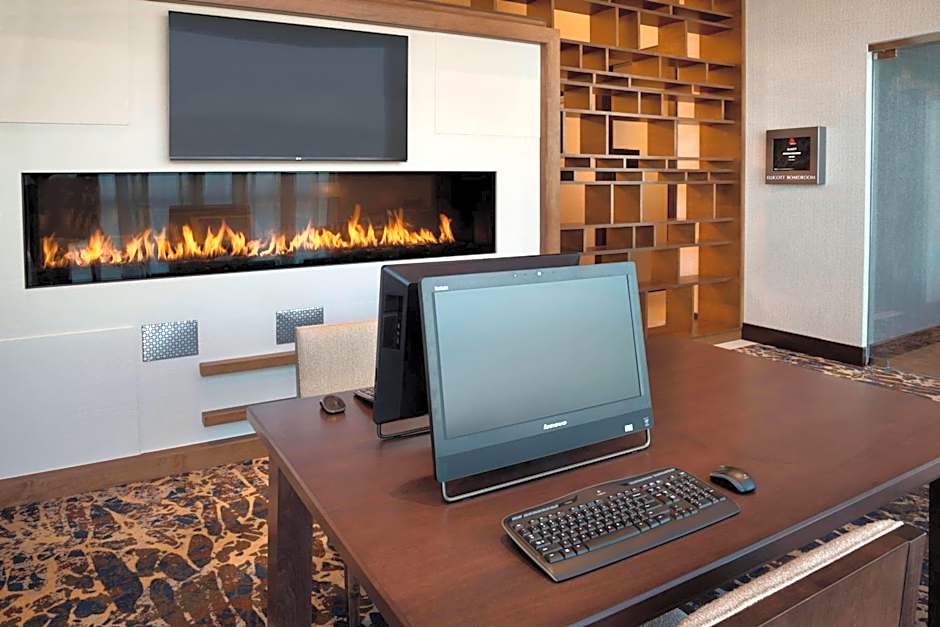 Buffalo Marriott at LECOM HARBORCENTER