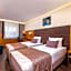 Carlton Hotel Buda Castle