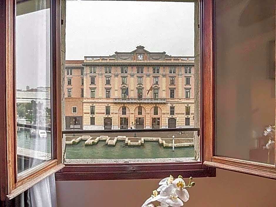 Hotel Canal & Walter