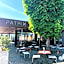 Patrix Hotel, Restaurant, Bar