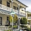 Carriage Way Inn