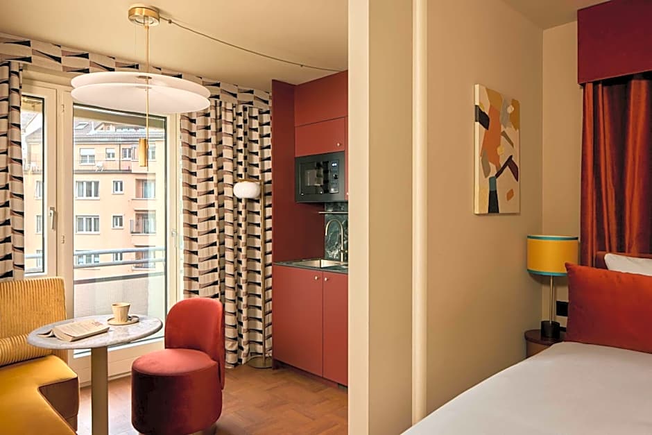 Locke am Platz Zurich
