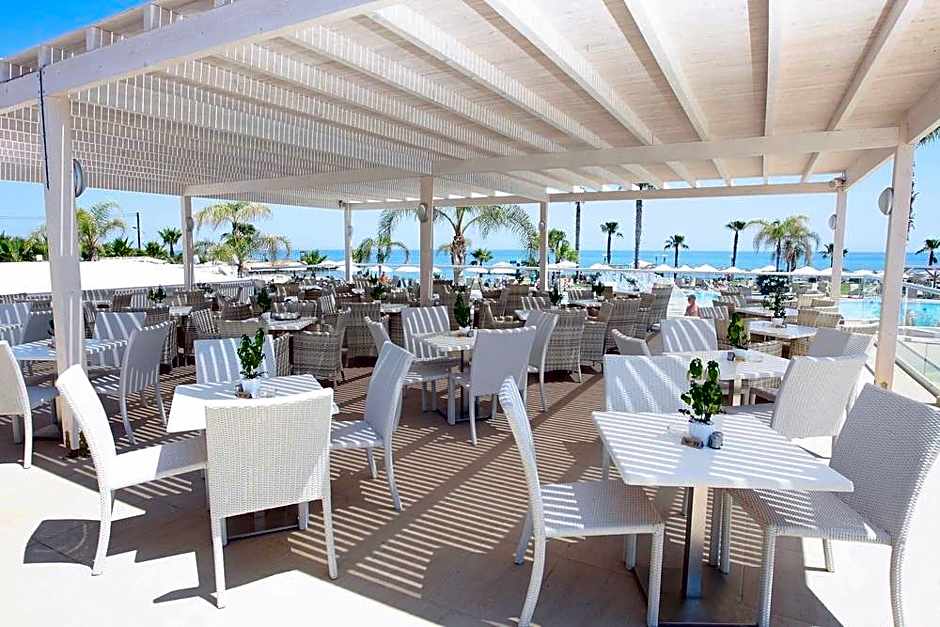 Marlita Beach Hotel Apartments