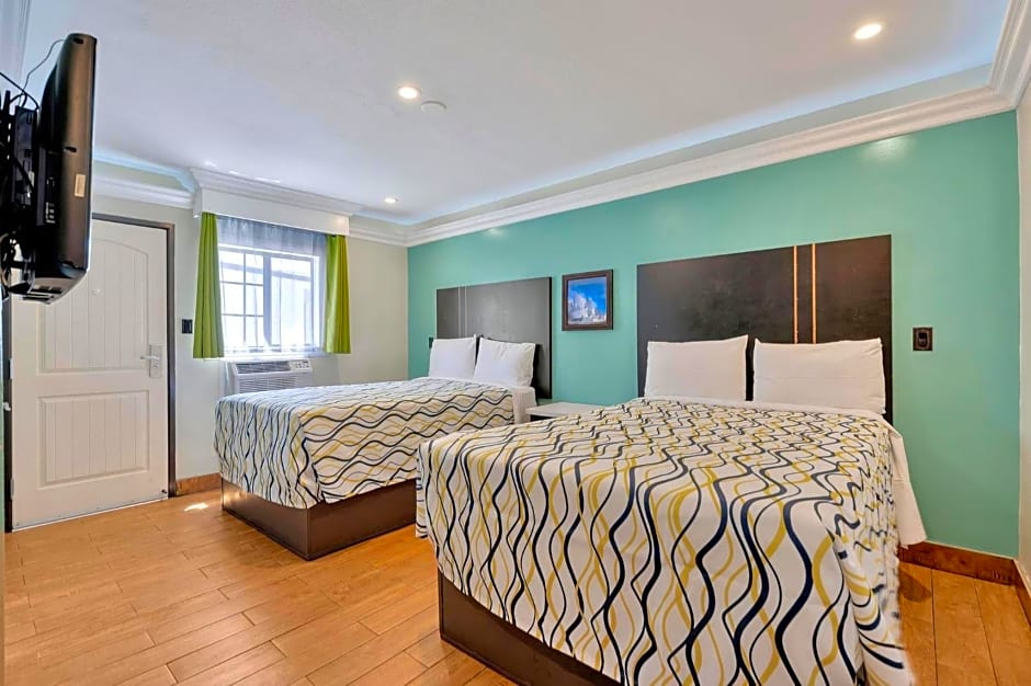 Mid City Inn