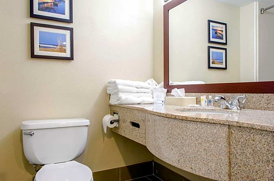 Comfort Inn & Suites Biloxi-D'Iberville