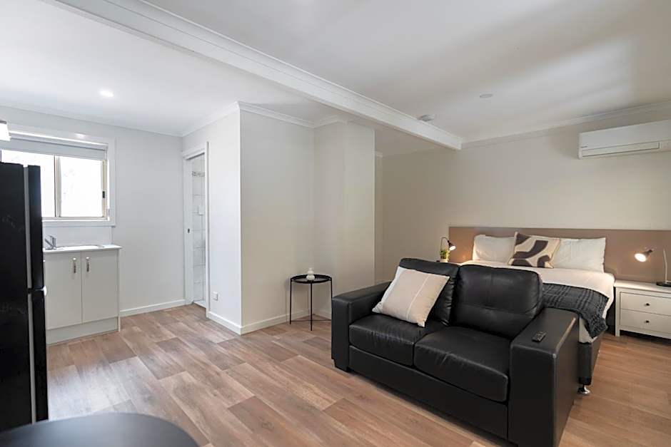 Highway 1 Holiday & Lifestyle Park