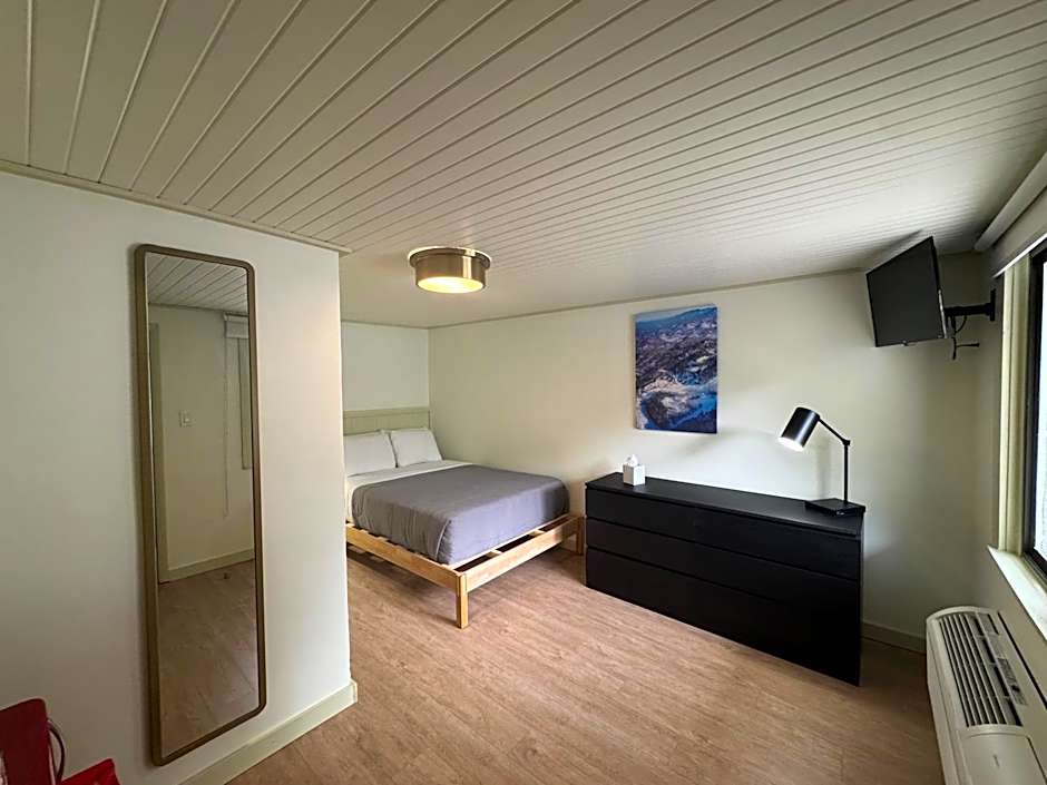 Ski Mountain Lodge