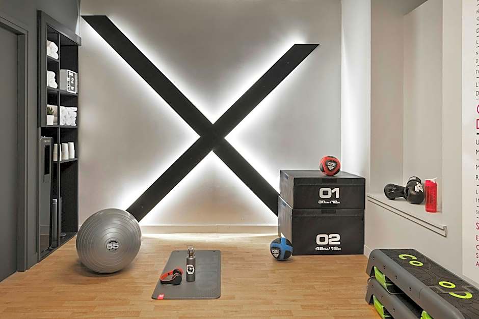 Moxy Lille City