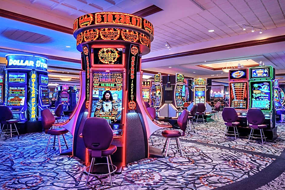 Harrah's Joliet Hotel and Casino - A Caesars Rewards Destination