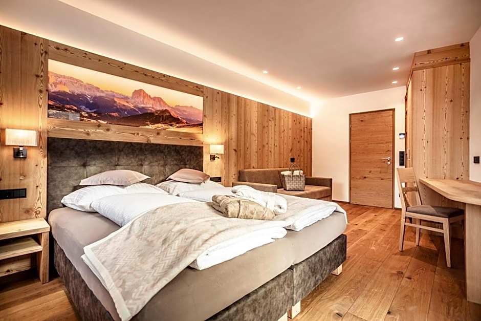 Luxury Chalet Plazola