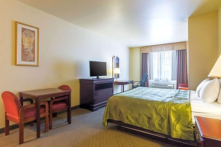 Quality Inn & Suites Alma - Fort Smith Northeast