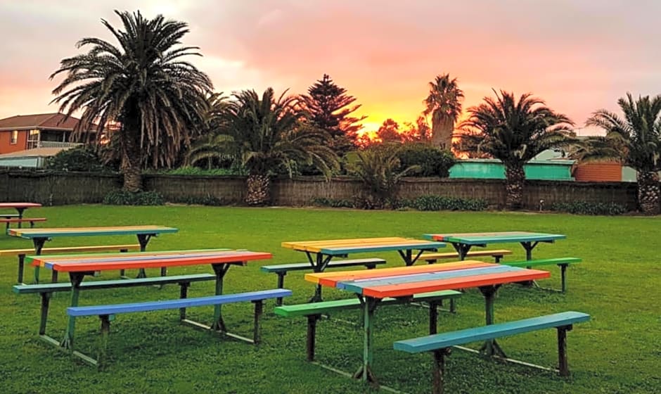 We Love the Bay short stays private suite 1 to 4 days