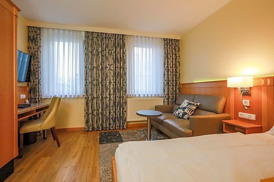 KRAL - Residenz Erlangen