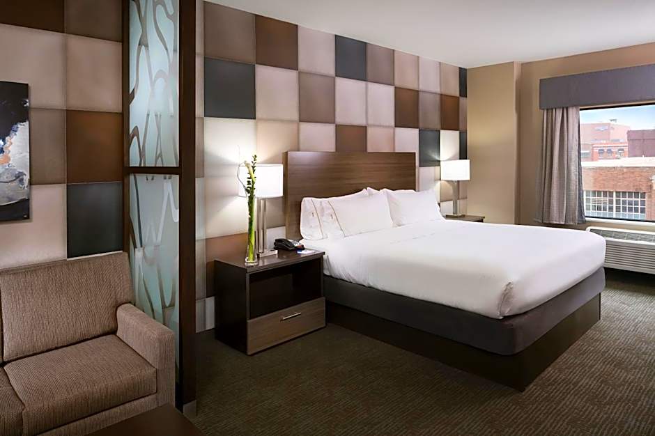 Holiday Inn Express & Suites Oklahoma City Dwtn - Bricktown By IHG