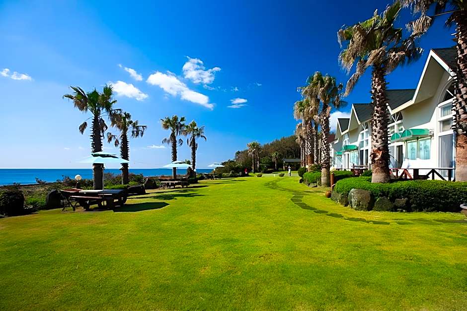 Jeju Seawalk – Cheju-Do, MO