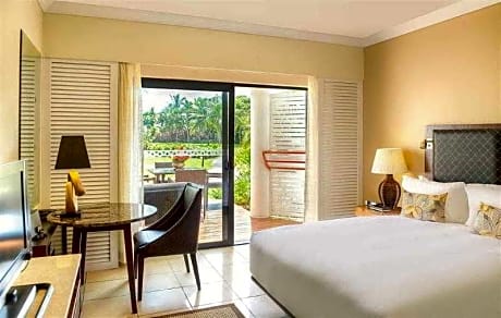 LUXURY ROOM, 1 King Size Bed