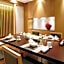 Hotel Hyundai by Lahan Ulsan