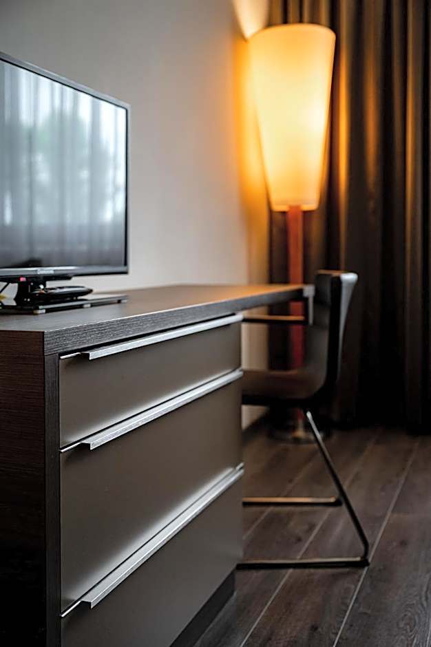 Expo Hotel