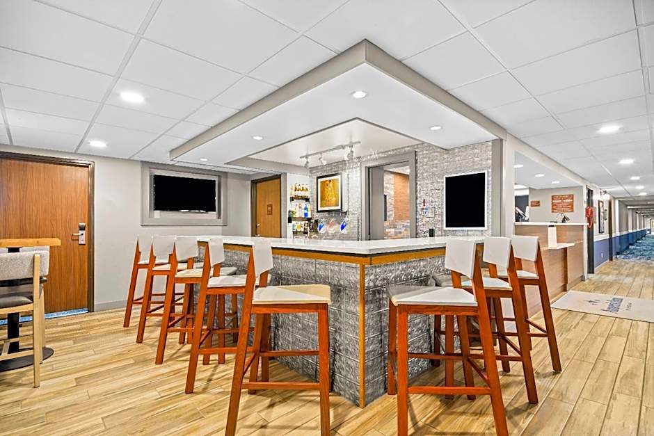 AmericInn by Wyndham Virginia