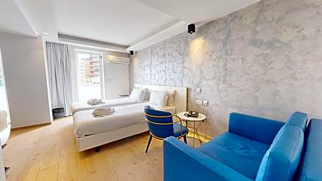 Double or Twin Room with Private Bathroom