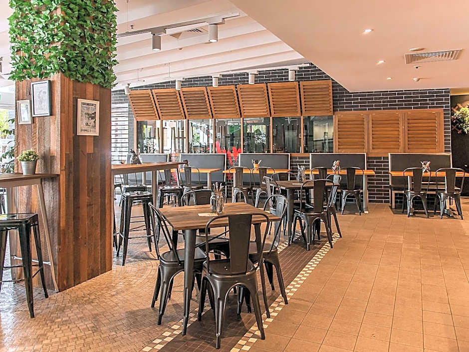 Novotel Sydney Olympic Park Hotel