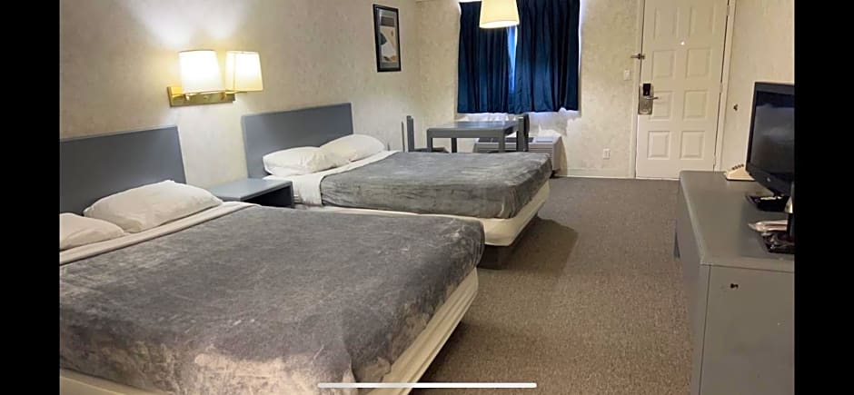 Circle S Motel