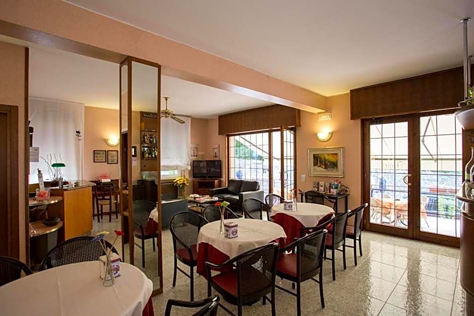 Hotel Benacus