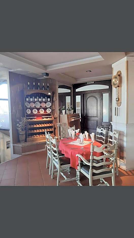 Cedar Lodge 3/4 Apartment Paradise