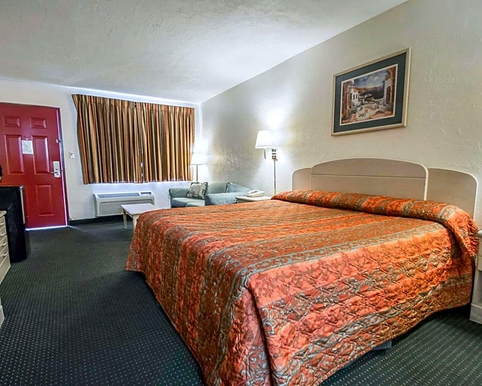 Rodeway Inn Gainesville - University Area