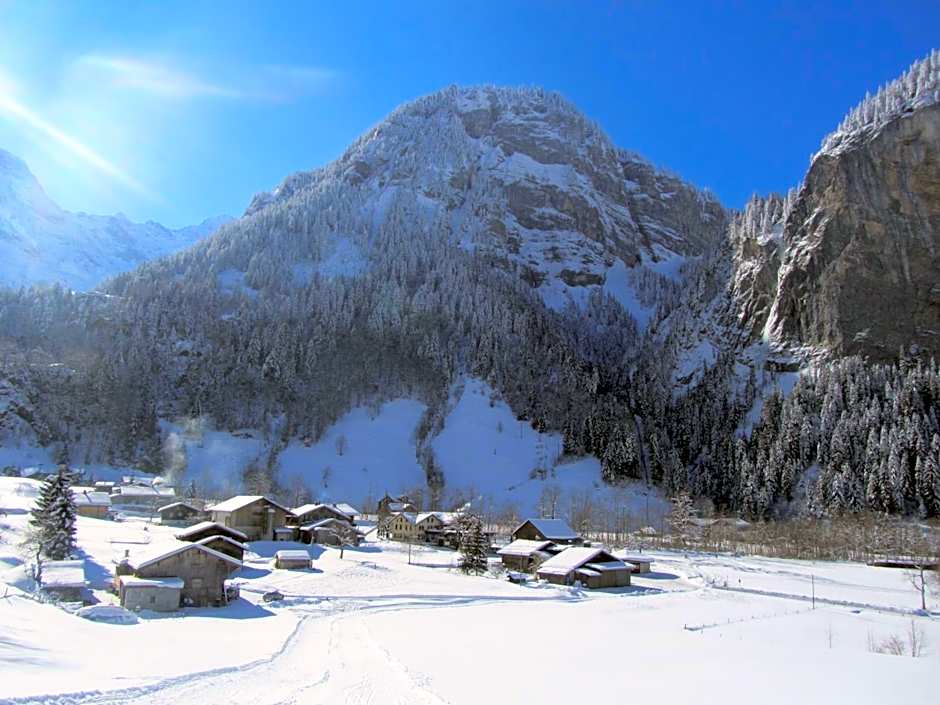 Hotel-Restaurant Stechelberg Bed & Breakfast