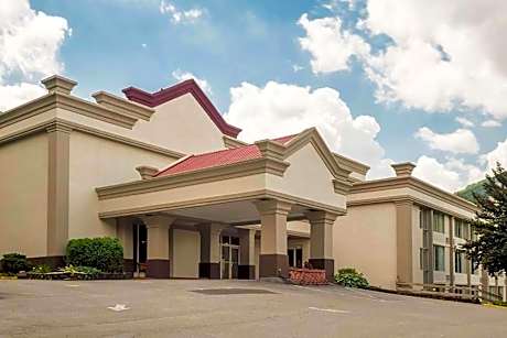 Days Inn by Wyndham Williamsport