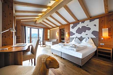 Two-Bedroom Suite with Balcony and Valley View