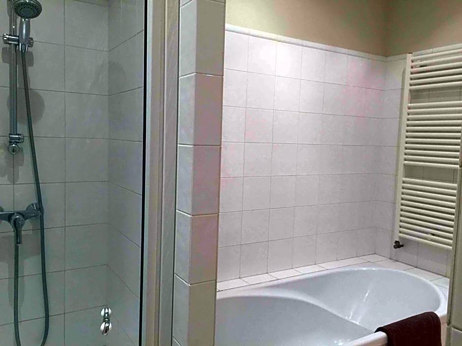 Chambre d'hotes Les Rives de la Tronne