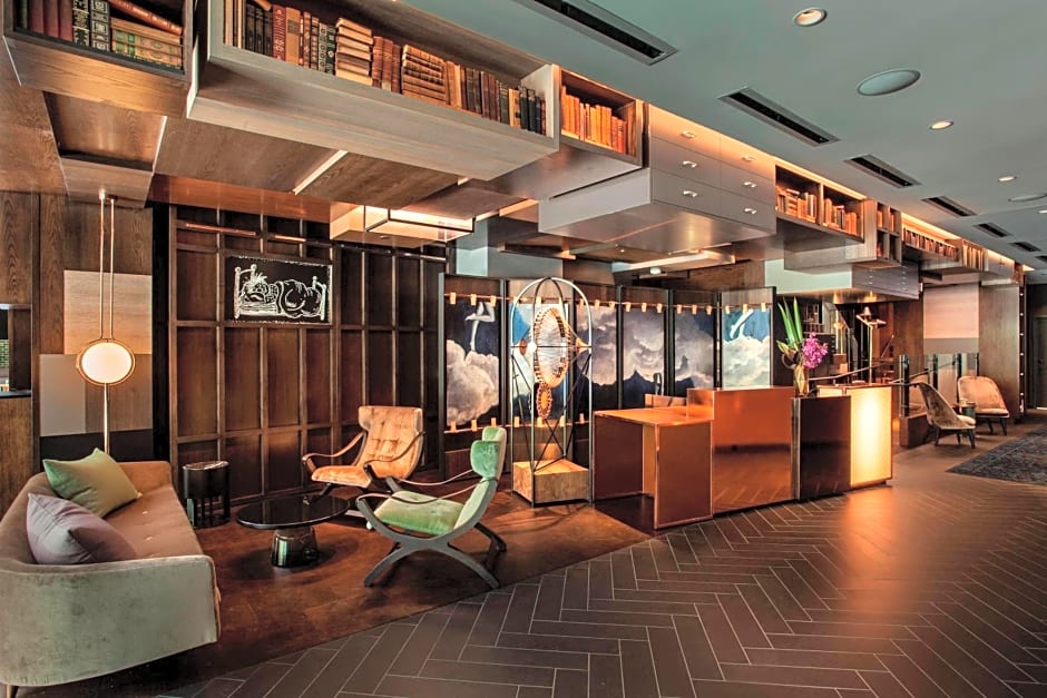 HOTEL EMC2, Autograph Collection by Marriott