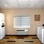 Candlewood Suites Lancaster West By IHG