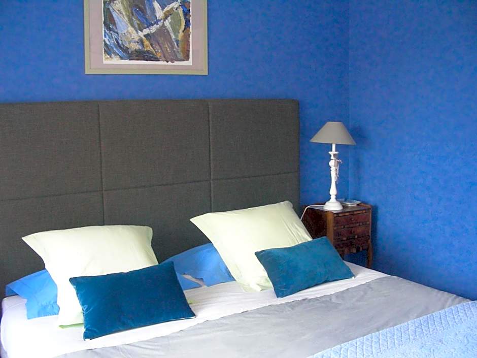 A la Maison du Héron