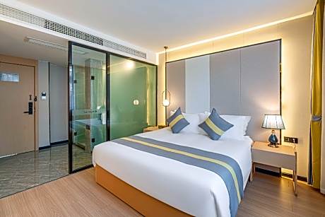 Rezen - Superior 1 Bed Room