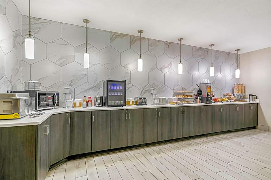 La Quinta Inn & Suites by Wyndham Batavia