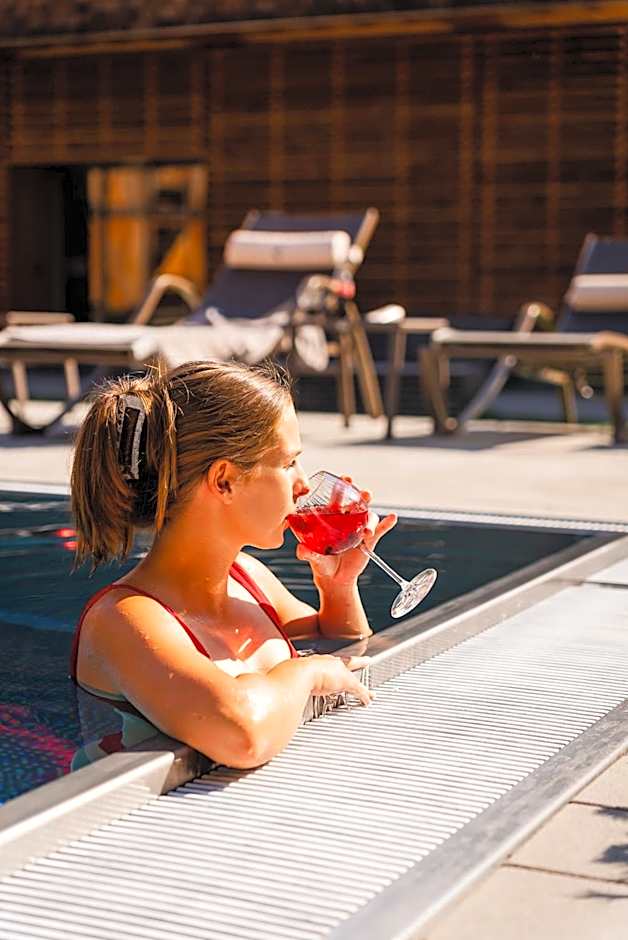 Tirol Lodge