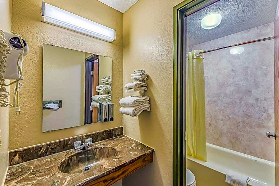Rodeway Inn Saint Joseph