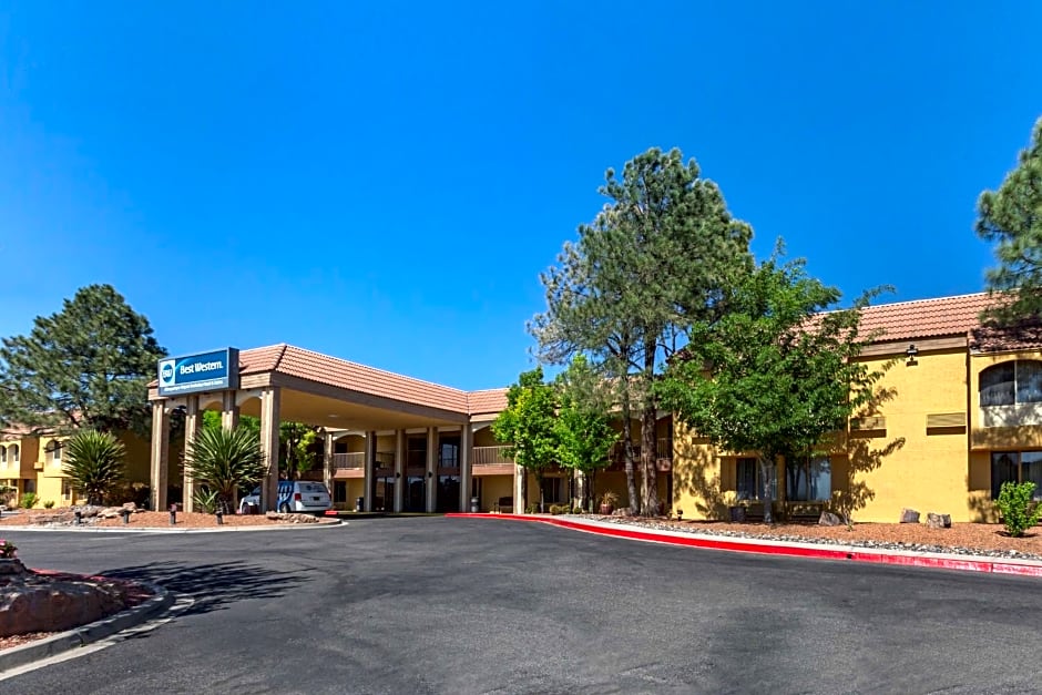Best Western Airport Albuquerque Innsuites Hotel & Suites