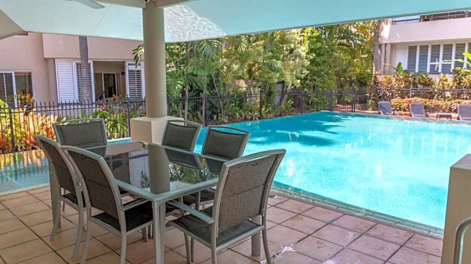 Cayman Villas Port Douglas