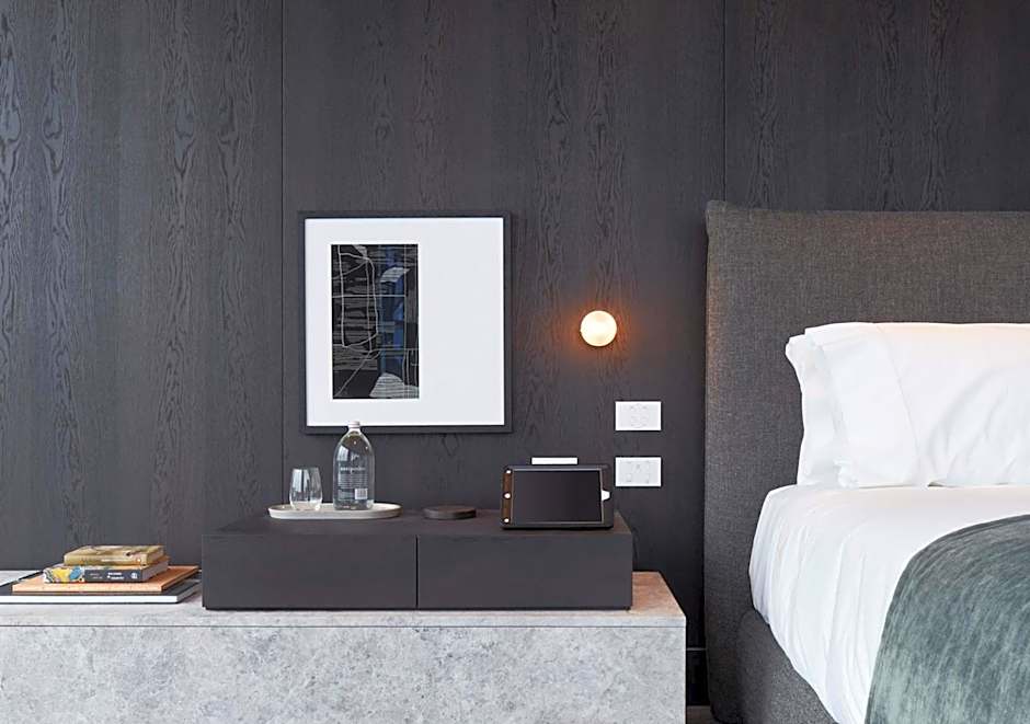 Eos by SkyCity