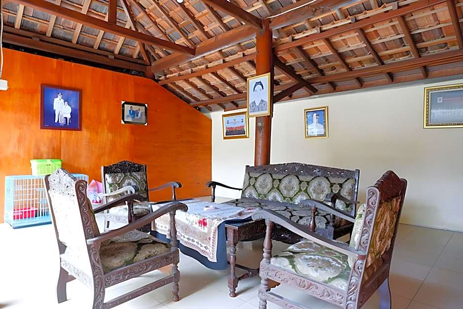 RedDoorz near Sleman City Hall 3 – Yogyakarta, MN