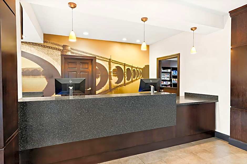 Staybridge Suites Cincinnati North By IHG