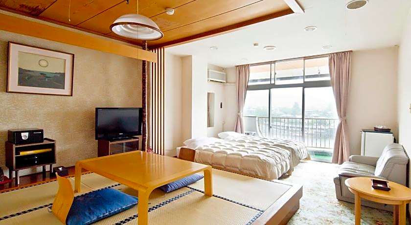 Kameyama Onsen Hotel