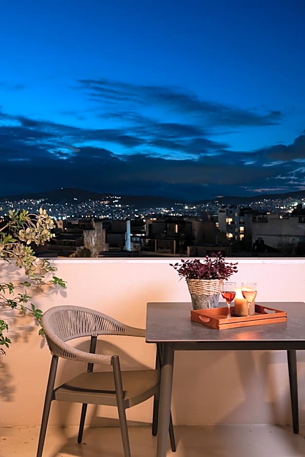 Urban Nest - Suites & Apartments