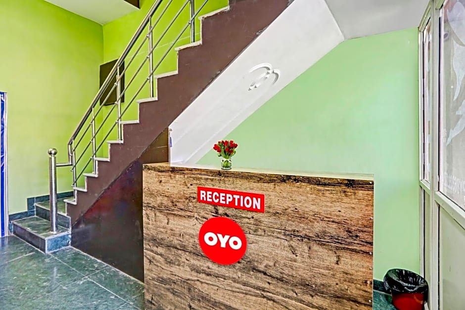 OYO Flagship 808695 Pari Hotel