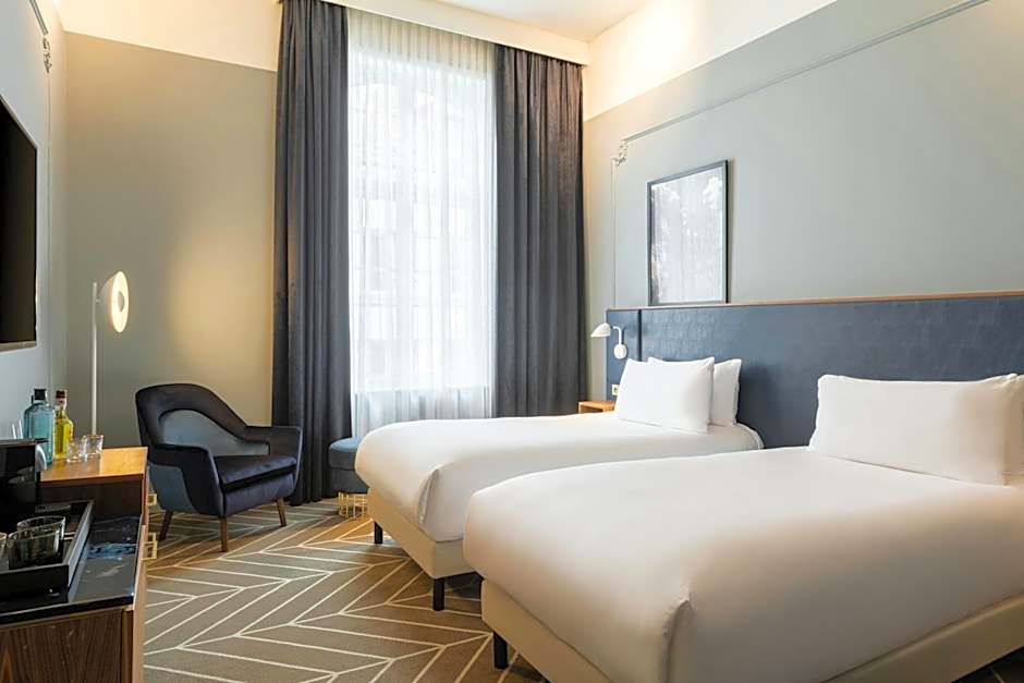 Sapphire House Antwerp, Autograph Collection