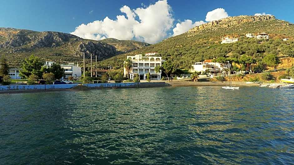 Antikyra Beach Hotel